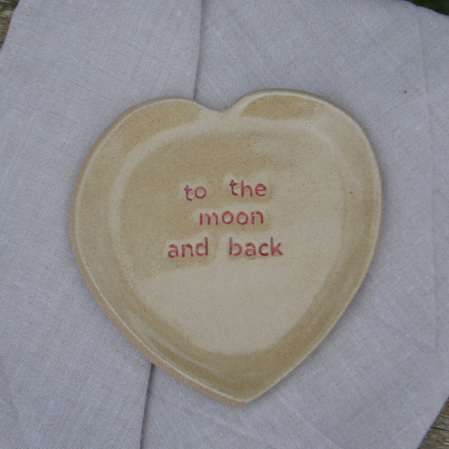 Petite assiette "to the moon and back"